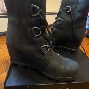Women's Black Lace-Up Boots